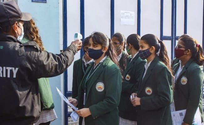 2gbh8ua_cbse-term-2-exam_625x300_26_April_22